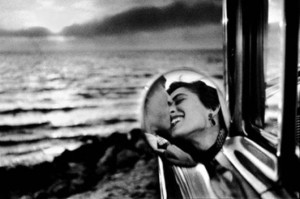 elliott-erwitt-bacio