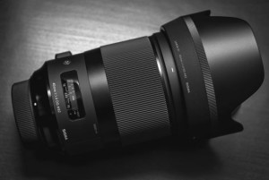 Sigma-40mm-f1.4-DG-HSM-Art-lens-550x368